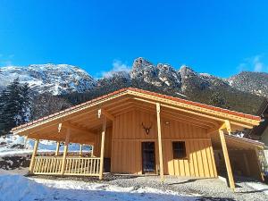 Kuschelchalet am Fue der Hohen Burg Kuschelchalet